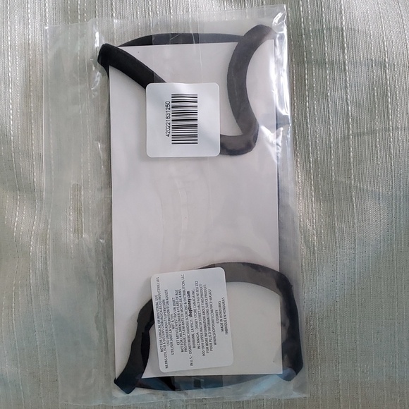 Disney Store Pixar Coco Fabric Face Mask - Picture 4 of 4